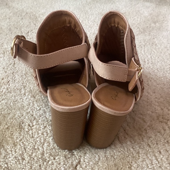 NWT Wedges! - Picture 3 of 5